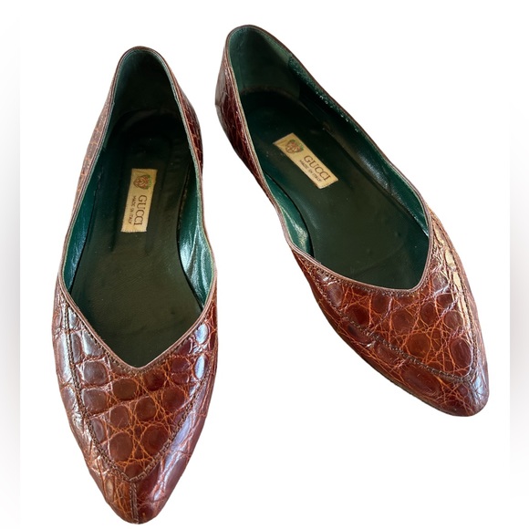 Gucci Shoes - Vintage Gucci Alligator Pointed Toe Flats